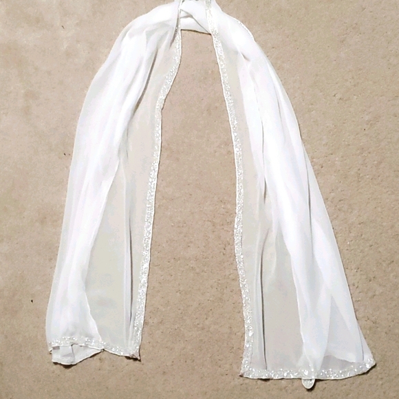 See through scarf - Picture 1 of 3